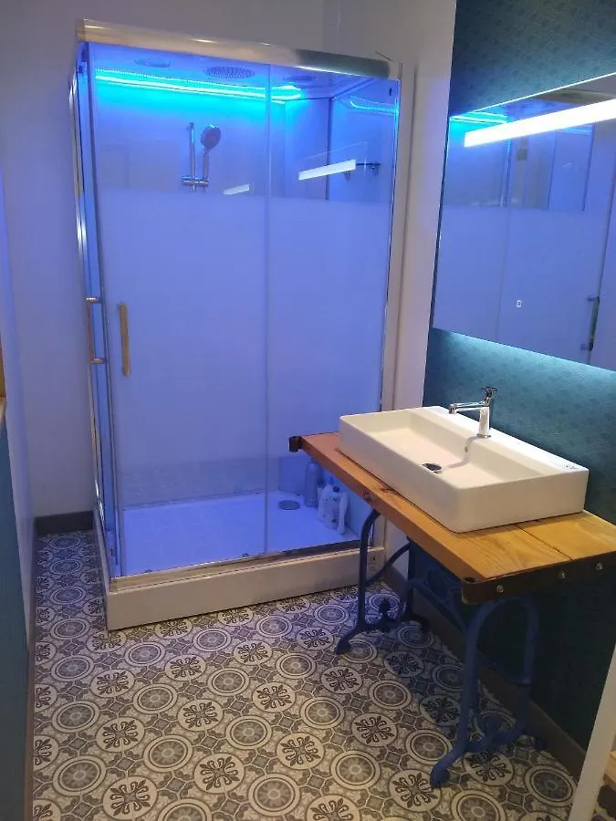 B&B A Coste Couloume-Mondebat 住宿加早餐酒店